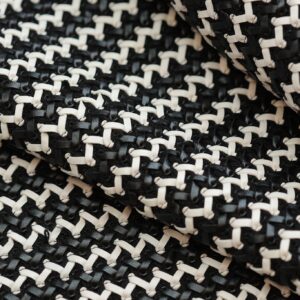 Isprepletena Crno-Bela Eko Koža / Veštačka Koža (Širina 70 cm) – Za Jakne, Sakoe, Aksesoare i Torbe - Brokat fashion AC014 – 220