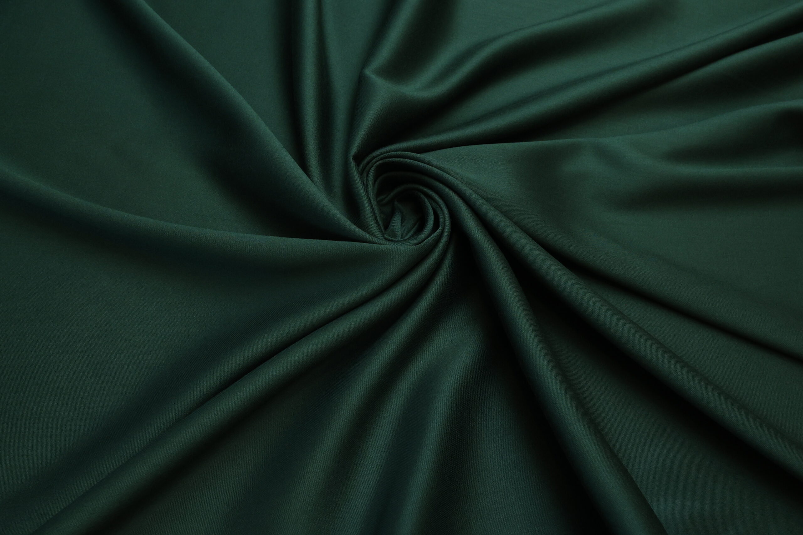 Viskoza SILK VS021 - 150 Smaragdno zelena