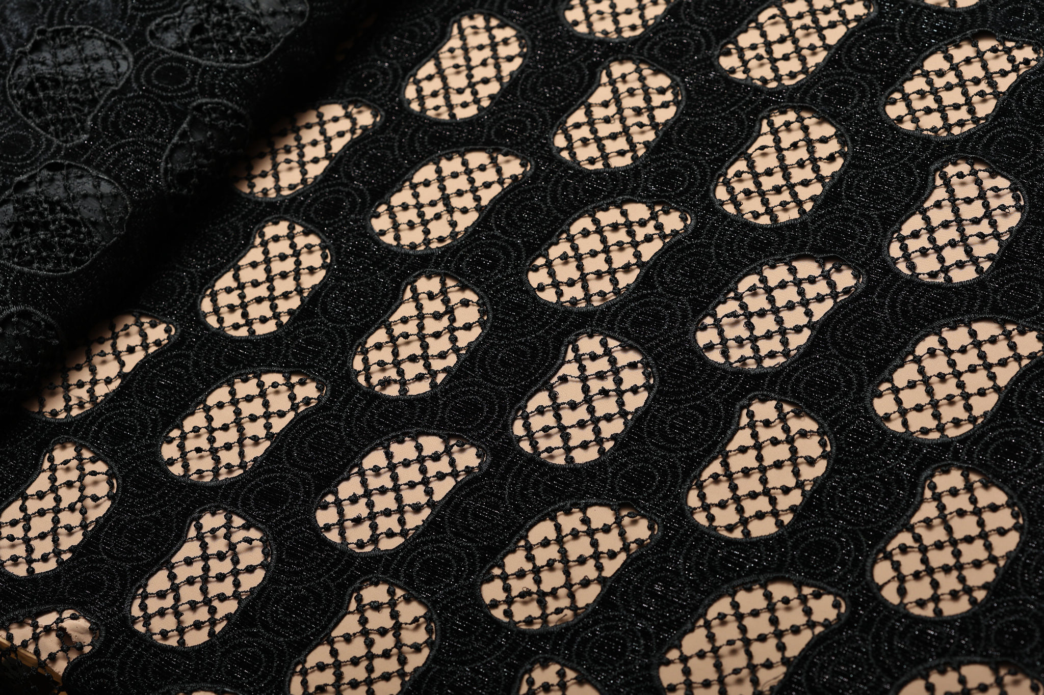 Čipka Mirmam selection BLACK CP023 – 30