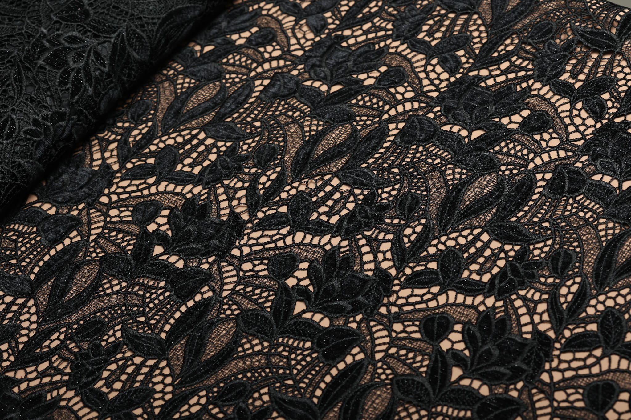 Čipka Mirmam selection BLACK CP023 – 35