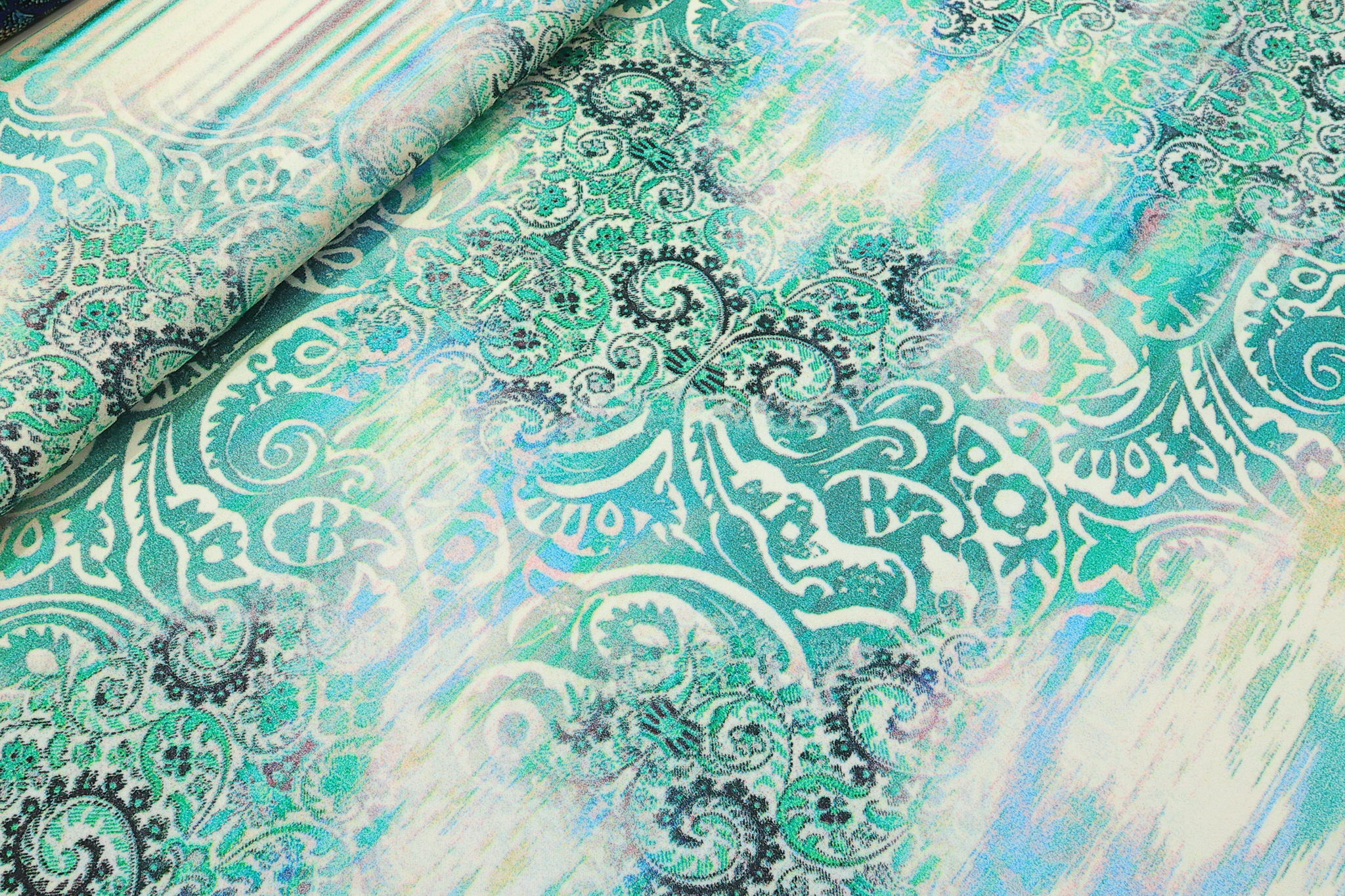 Metraža LORAN AC007 - 27 – Etno Dezen (Tirkiz-zelena-svetlo plava) – Premium Tanja Skuba sa Elastinom