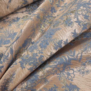 Ekskluzivni Brokat Selection PM068 – 39 Cvetni dezen u svetlo plavoj-gold boji (150cm)
