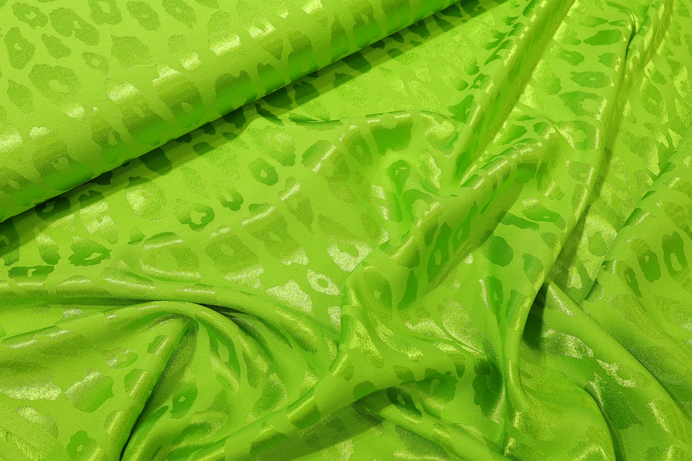 Kadi viskozni VS025 - 29 – Sedefasti Satenski Viskoza Materijal - Animal Leopard print