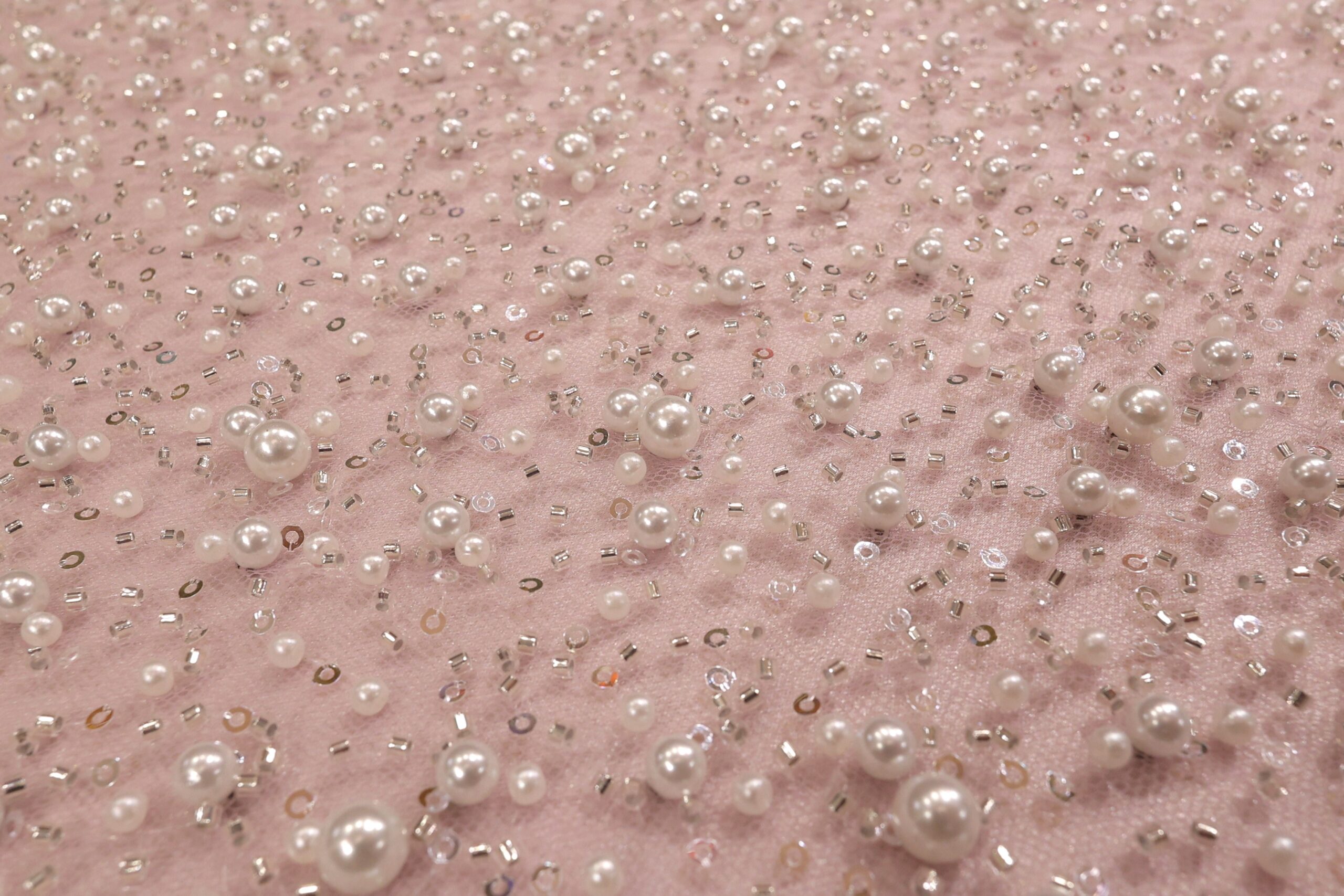 FASHION SELECTION PUDER ROZE CP036 – 143