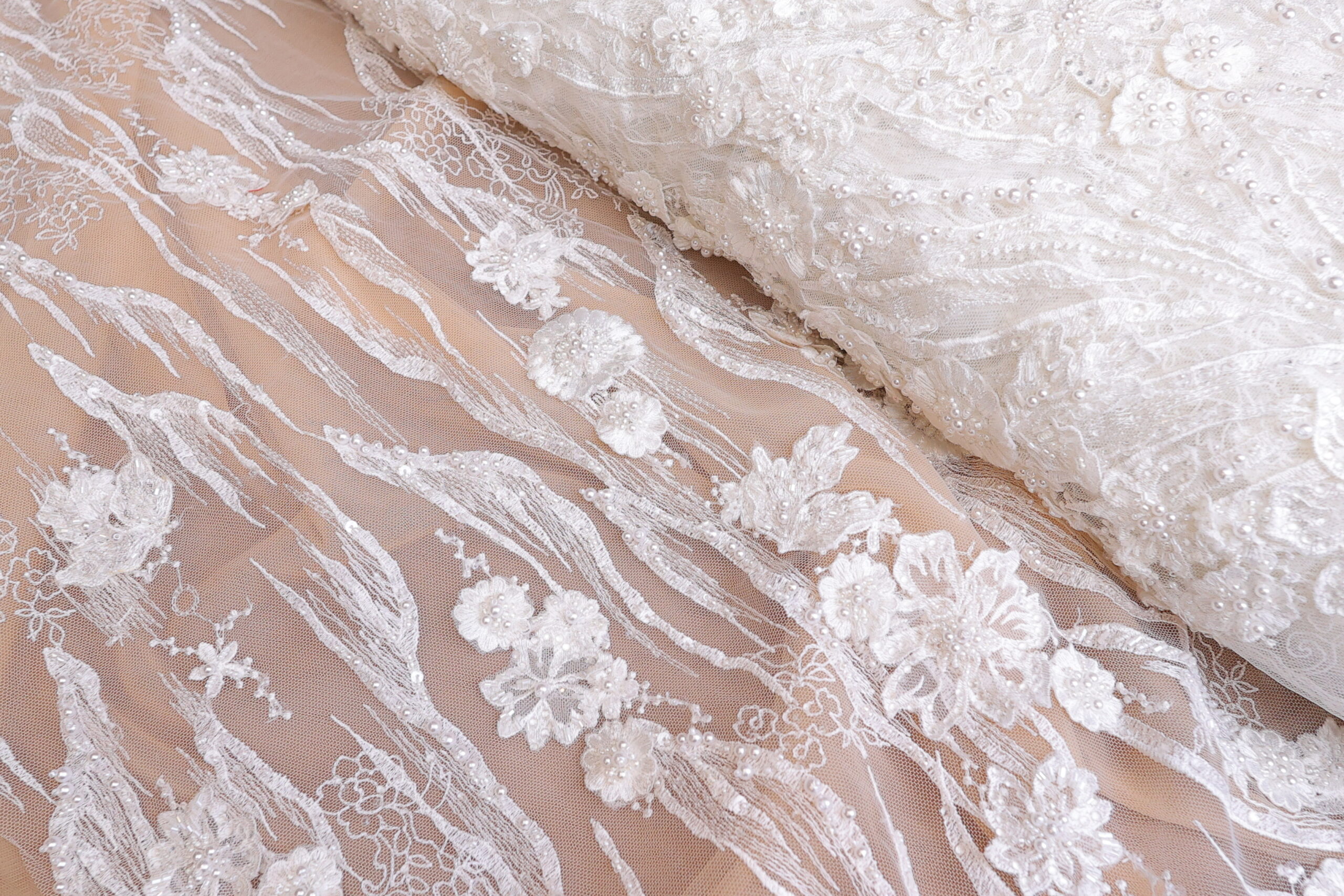 3D cvetna Bela Čipka za venčanice  - Extra kupon VI - CP014