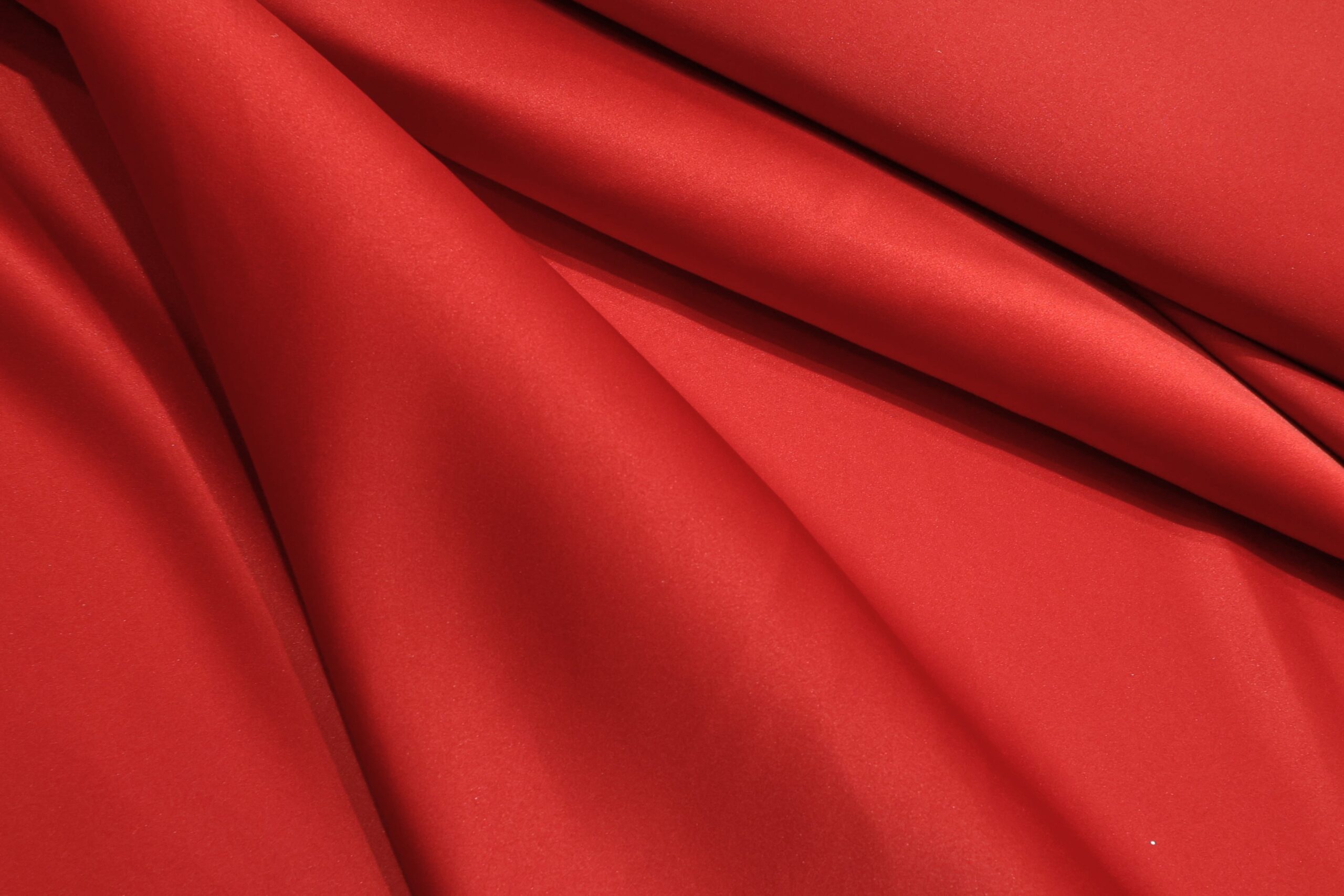 Američki Saten – Premium Čvrsti Saten za Svečane Haljine (140cm) AC005 - 83