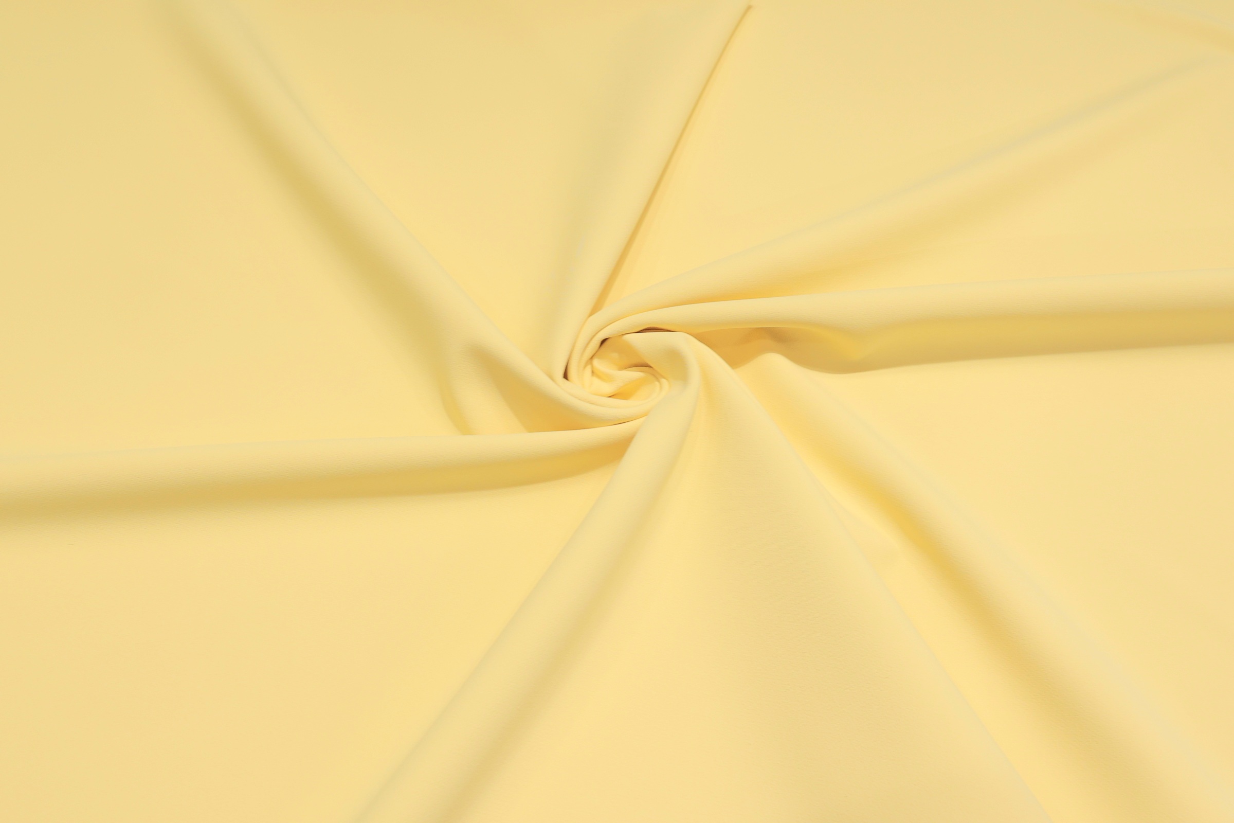 ARMANI KREPASTI MAT AC022 - 50 PASTEL ŽUTA